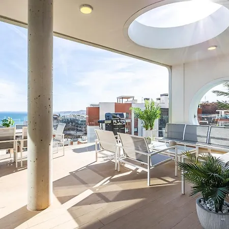 Apartment Ensuite Deluxe Jacuzzi & Parking Privado